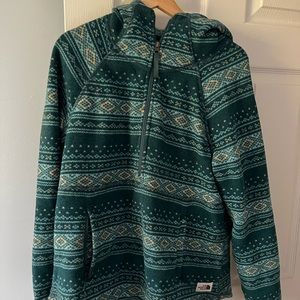 Women’s large North Face 1/4 zip fleece